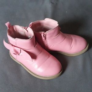 Carters pink bow booties